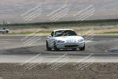 media/Jun-01-2024-CalClub SCCA (Sat) [[0aa0dc4a91]]/Group 3/Race/